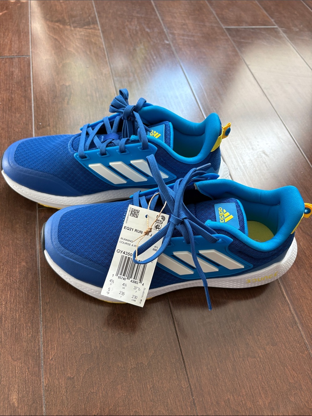 NWT Adidas EQ21 Run 2.0 Kids Running Shoes Blue Yellow | US Size 5 | No shoebox